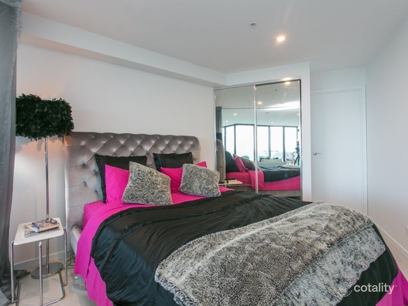 1504/83 Queens Rd, Melbourne, VIC 3004