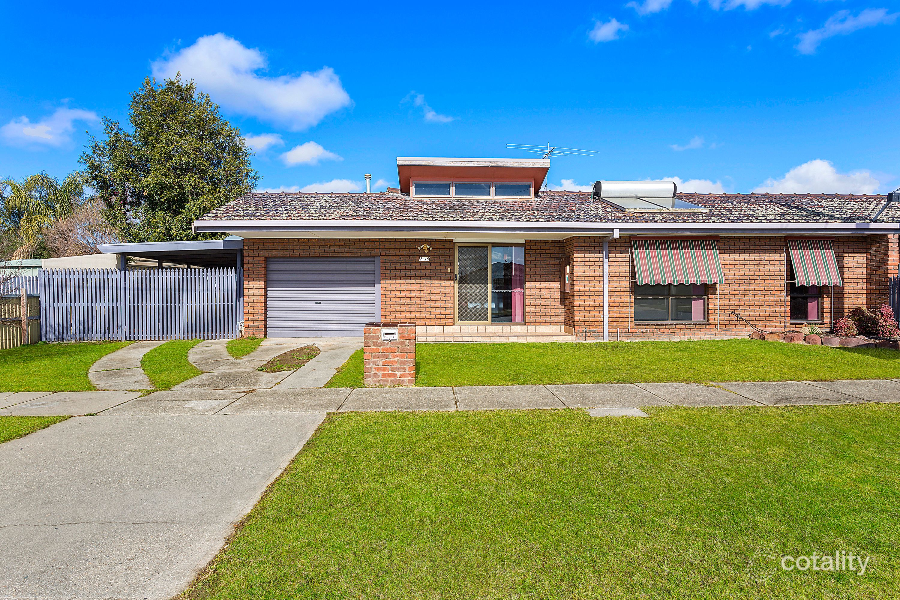 2/15 Campbell Ave, West Wodonga, VIC 3690
