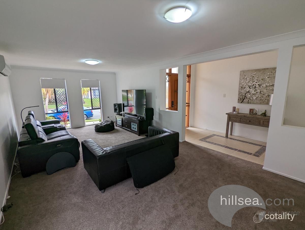 13 Breakspear Rd, Molendinar, QLD 4214