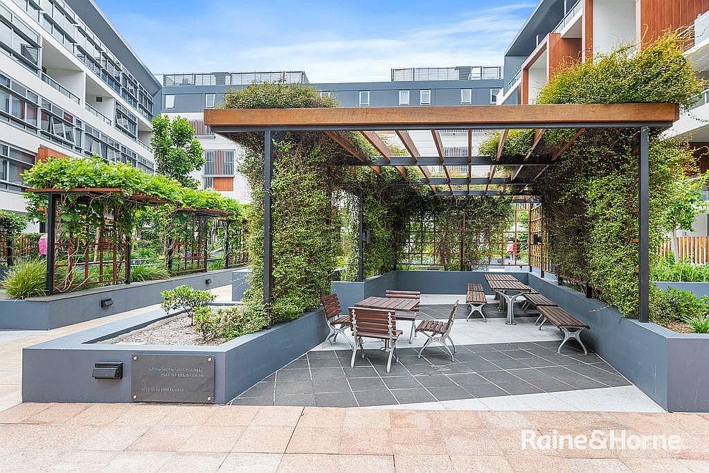 502/20 Dunkerley Pl, Waterloo, NSW 2017