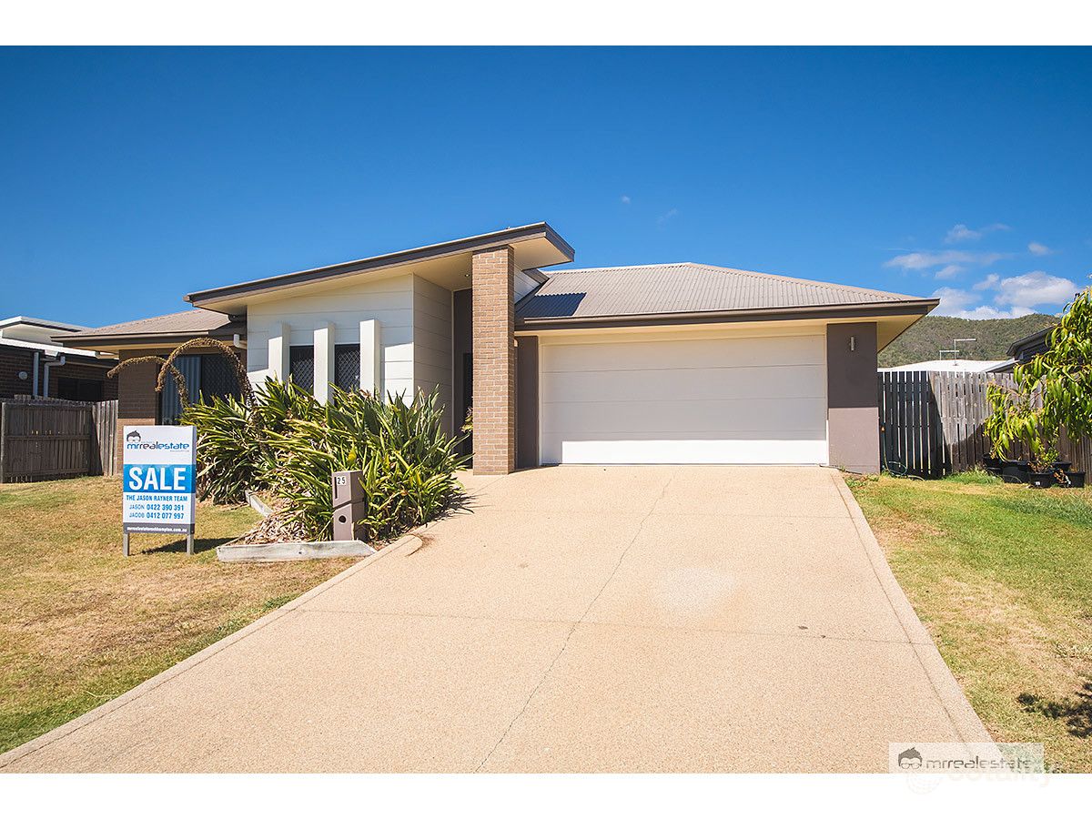 25 Varsity Cres, Norman Gardens, QLD 4701
