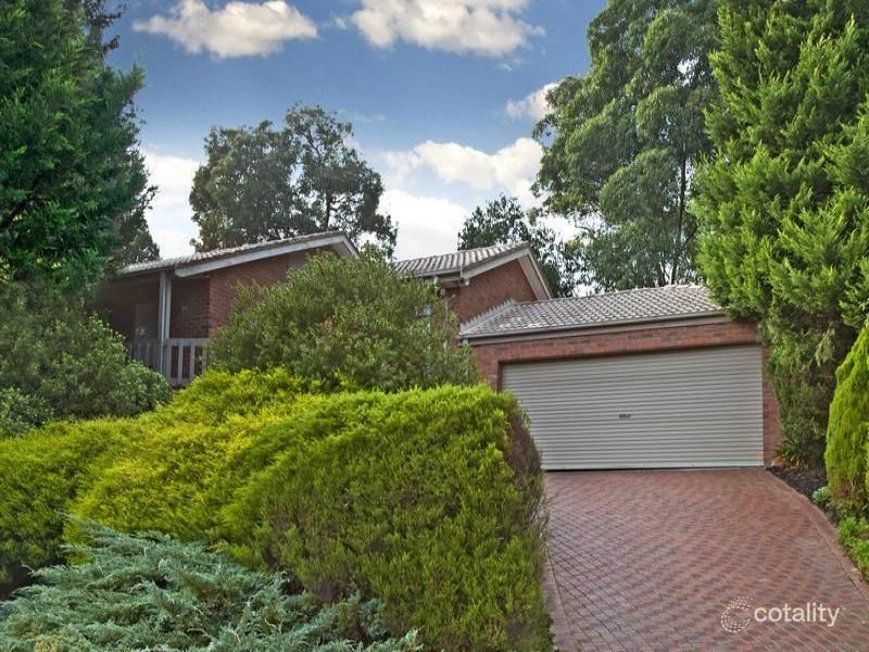 13 Cambrian Ct, Eltham North, VIC 3095