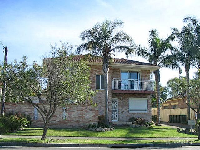 87 Blakesley Rd, South Hurstville, NSW 2221