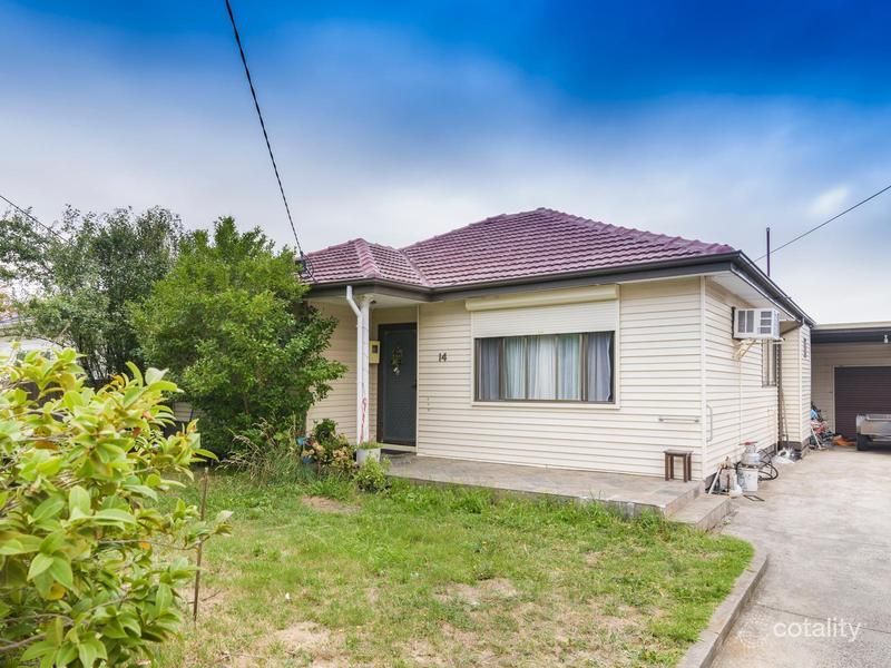 14 Halsbury St, Hadfield, VIC 3046