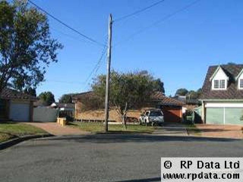 9 Kurrajong Ave, Georges Hall, NSW 2198