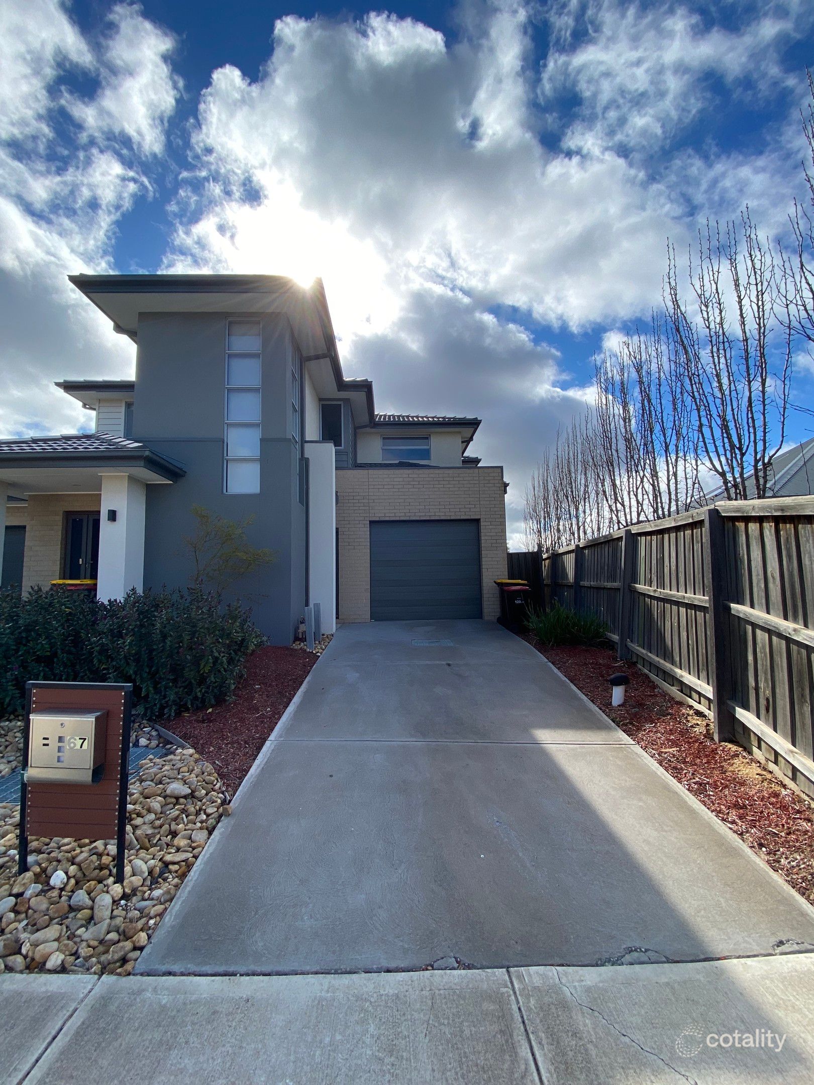 67 Riviera Dr, Hillside, VIC 3037