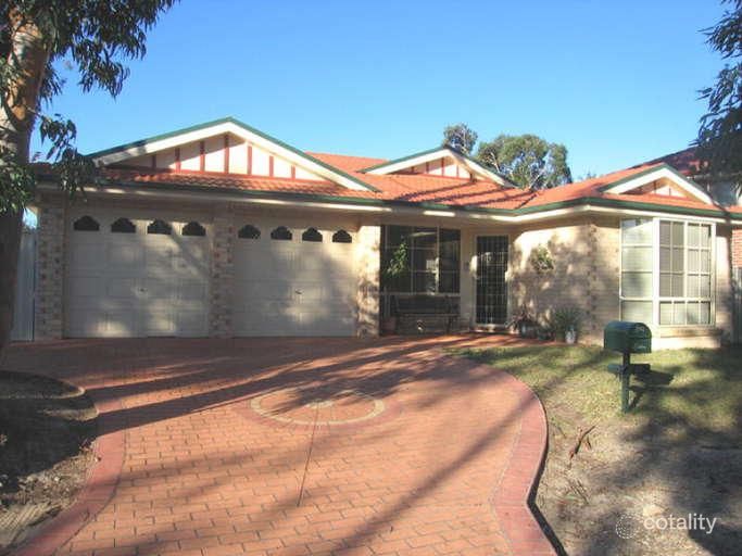 18 Creekwood Dr, Voyager Point, NSW 2172