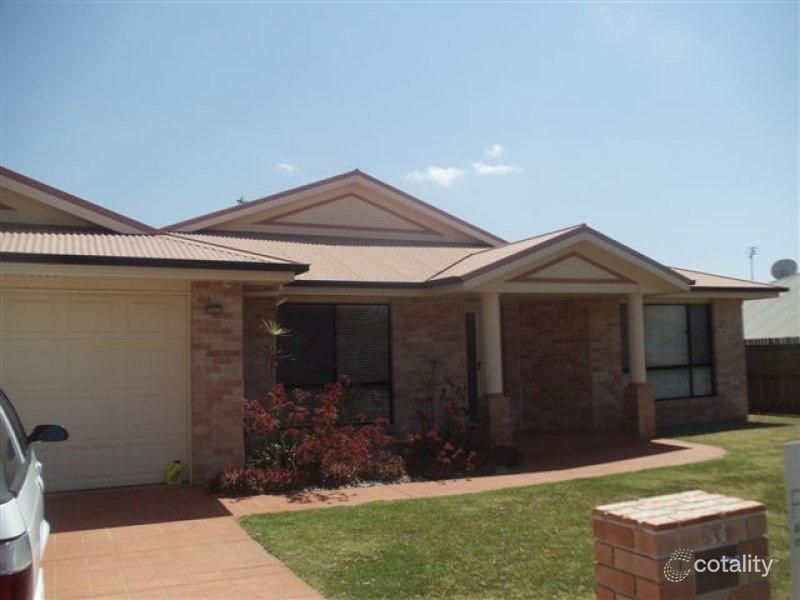 13 Barton St, Middle Ridge, QLD 4350