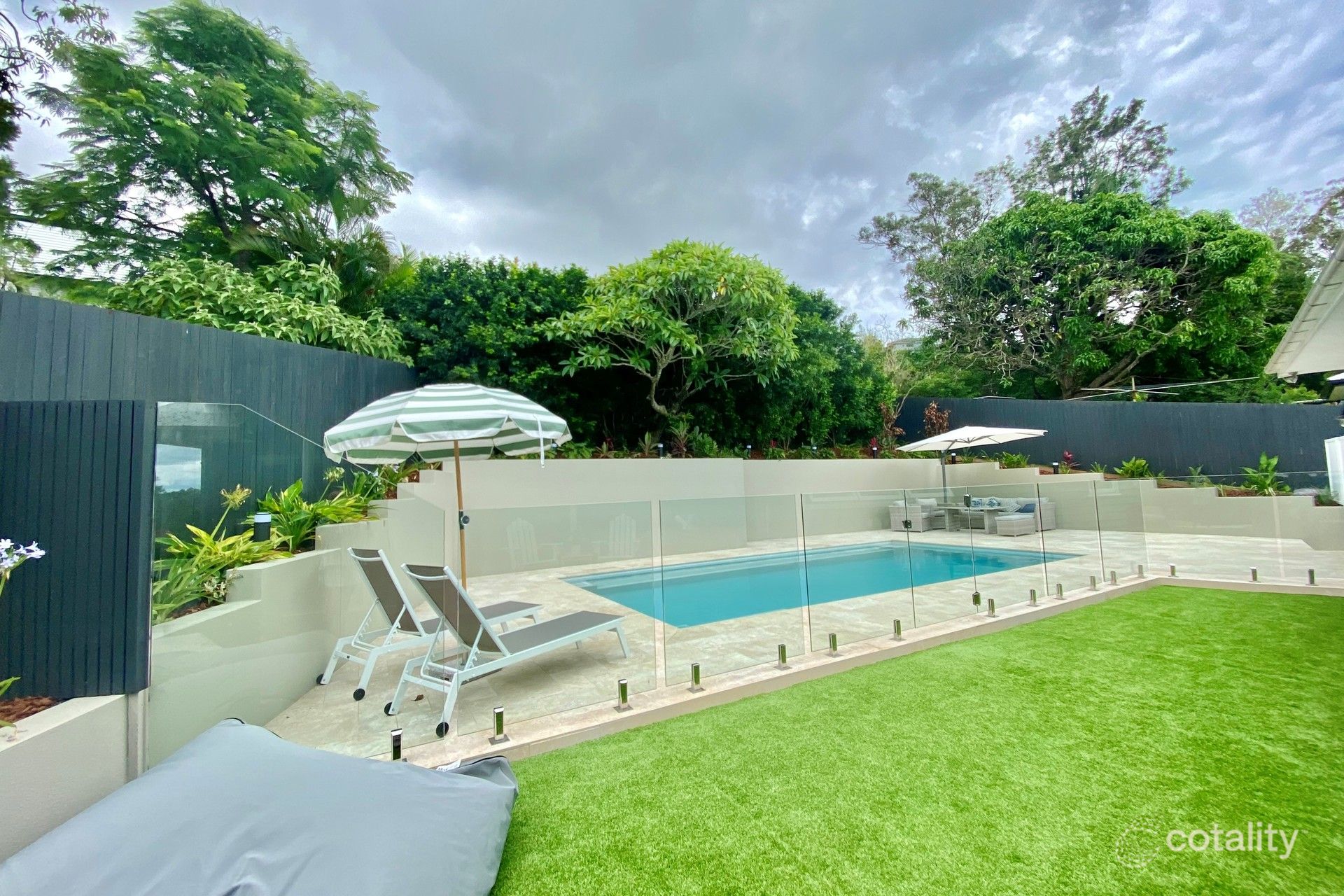 31 Burrowa St, Stafford, QLD 4053