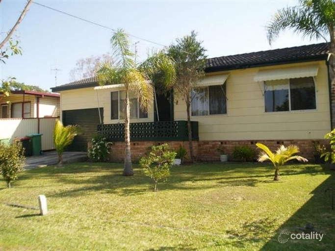 74 Brennon Rd, Gorokan, NSW 2263