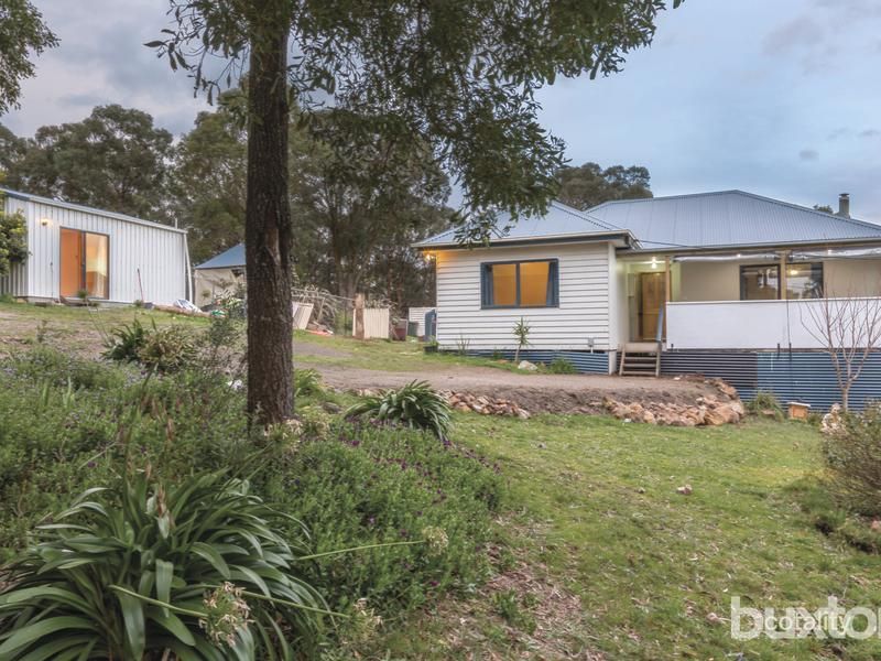 37 Water Tank Rd E, Mount Egerton, VIC 3352
