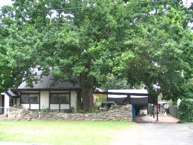 33 Warabin St, Waterfall, NSW 2233