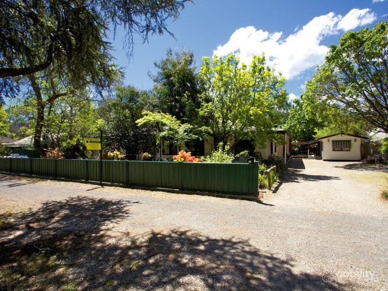 123-125 Delany Ave, Bright, VIC 3741