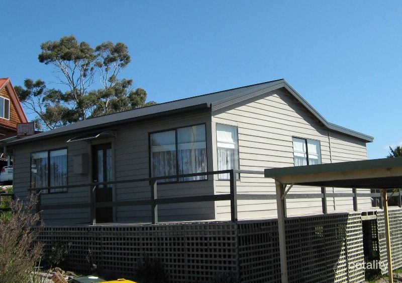 4 Chaffeys Dr, Dodges Ferry, TAS 7173