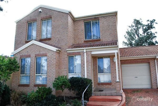 1/27 Rogan Cres, Prairiewood, NSW 2176