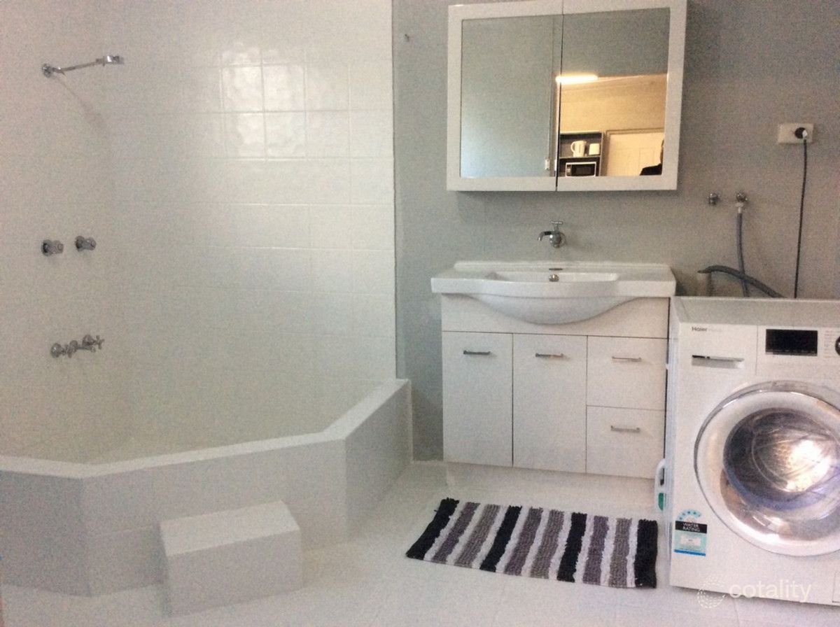 23 Twenty-First Ave, Parkside, QLD 4825