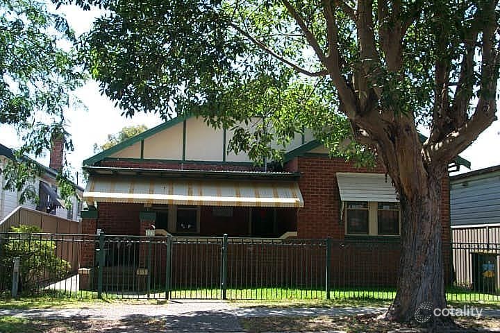 11 Newcastle St, Hamilton North, NSW 2292