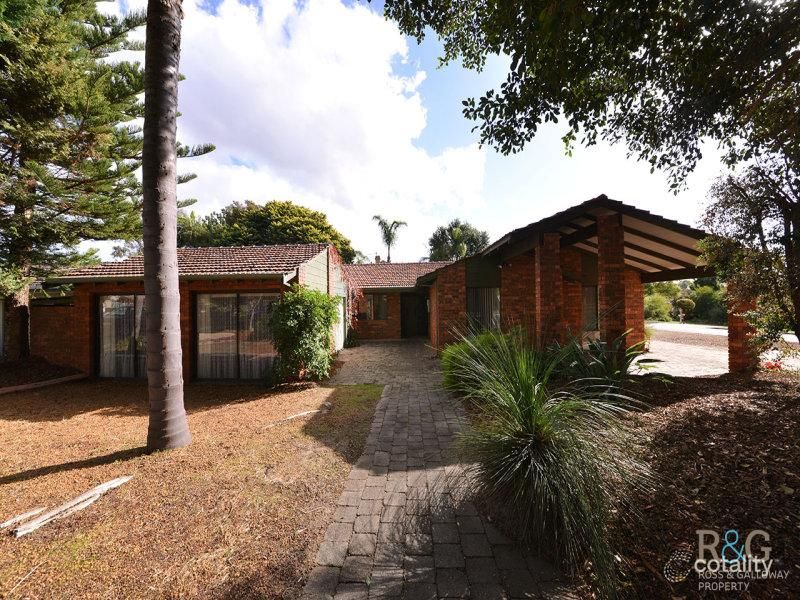 1 Dale Pl, Booragoon, WA 6154