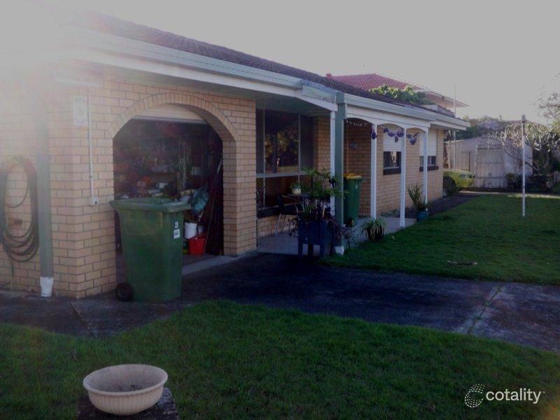 23 Coombabah Rd, Runaway Bay, QLD 4216