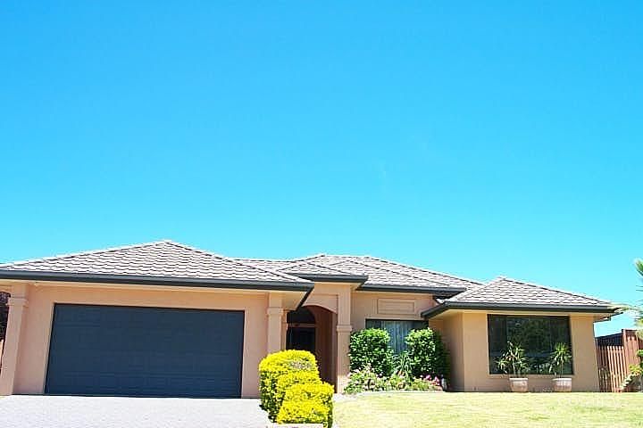 22 Crystal Dr, Sapphire Beach, NSW 2450