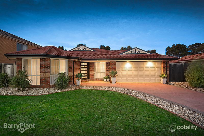 11 Duffy Ct, Berwick, VIC 3806
