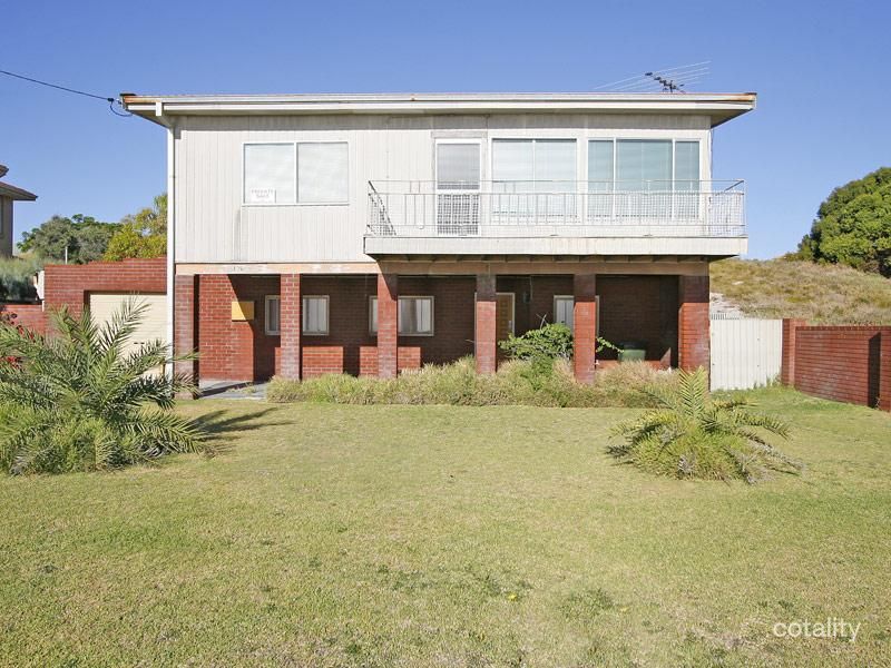 126 Ocean Dr, Quinns Rocks, WA 6030
