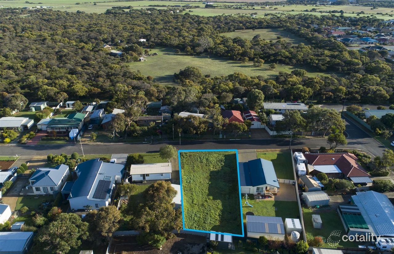 16 Lundstrom St, Goolwa Beach, SA 5214