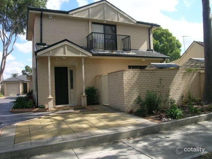 1/27-29 Windsor Ave, Croydon Park, NSW 2133