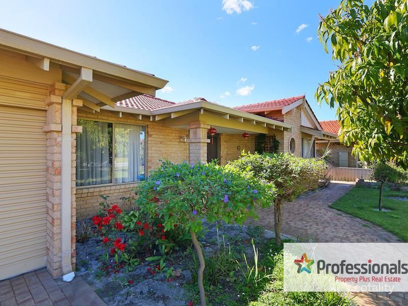 6 Embassy Ct, Thornlie, WA 6108