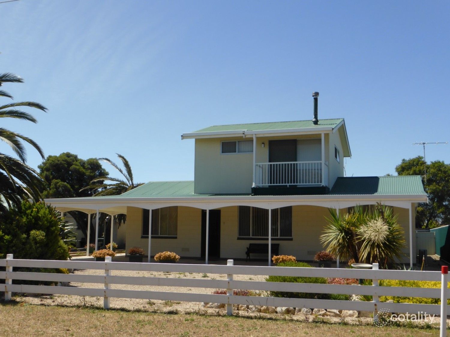 8 Fourth St, Wool Bay, SA 5575