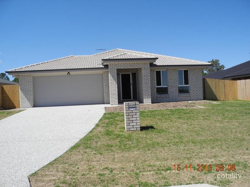 27 Walnut Cres, Lowood, QLD 4311