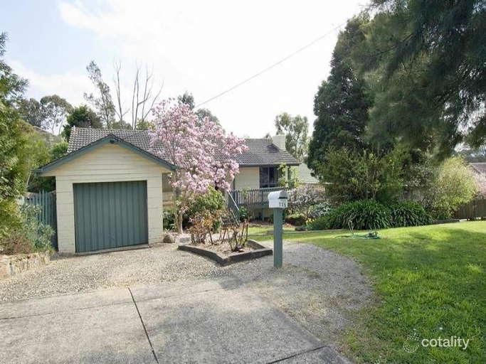 1 Family Pl, Chirnside Park, VIC 3116
