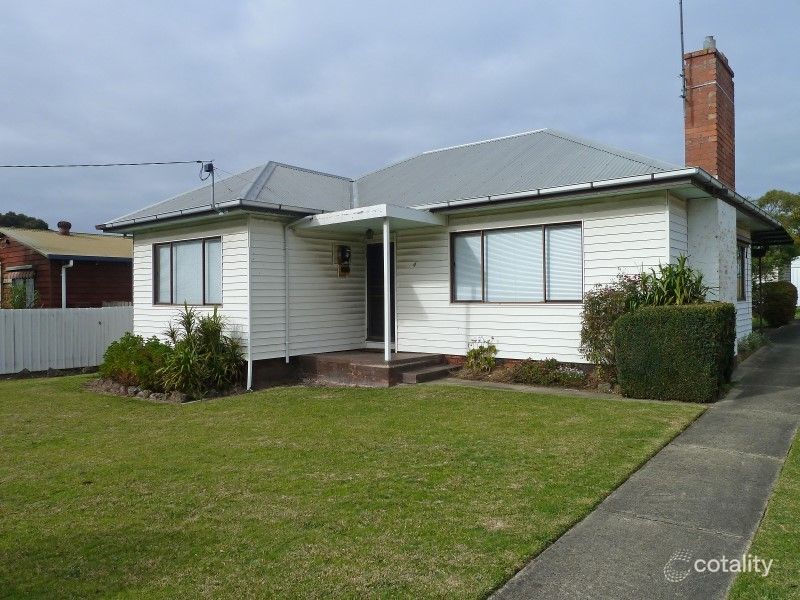 4 Wallace St, Colac, VIC 3250