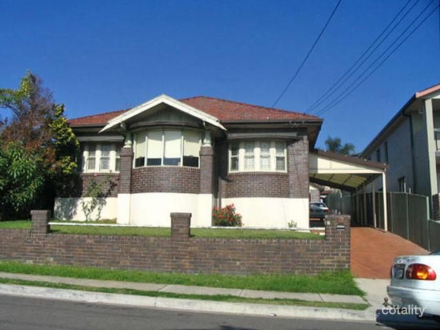 13 Vine St, Hurstville, NSW 2220