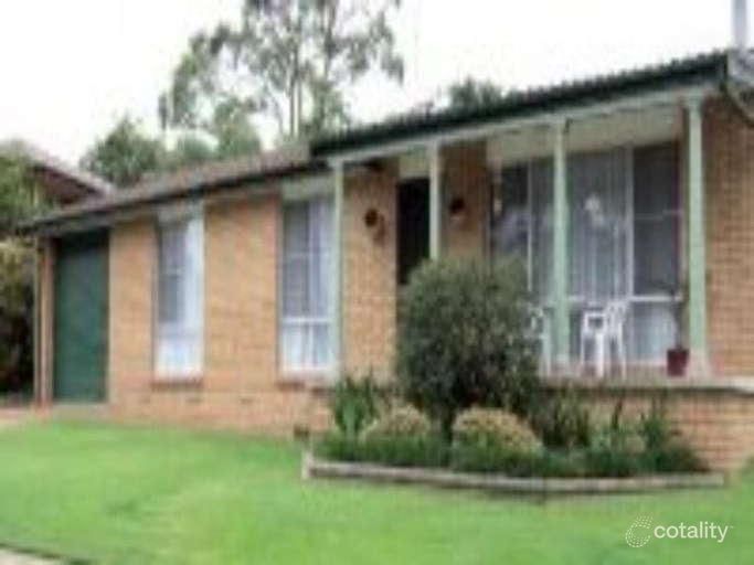 10 Benshulla Dr, Bolwarra Heights, NSW 2320