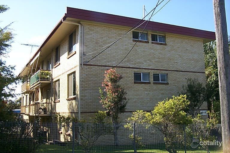 32 Cottell St, Norman Park, QLD 4170