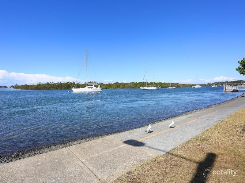 53 Coombe Ave, Hope Island, QLD 4212