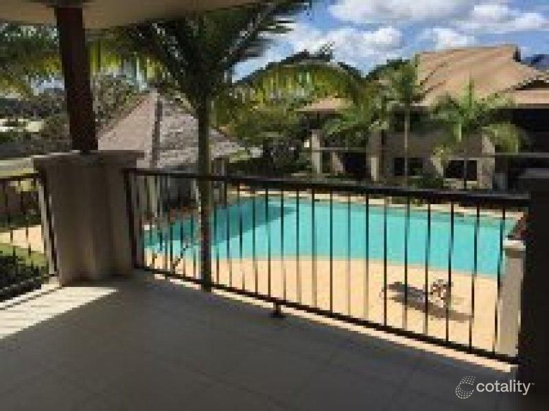 68/1-15 Robson St, Mooroobool, QLD 4870
