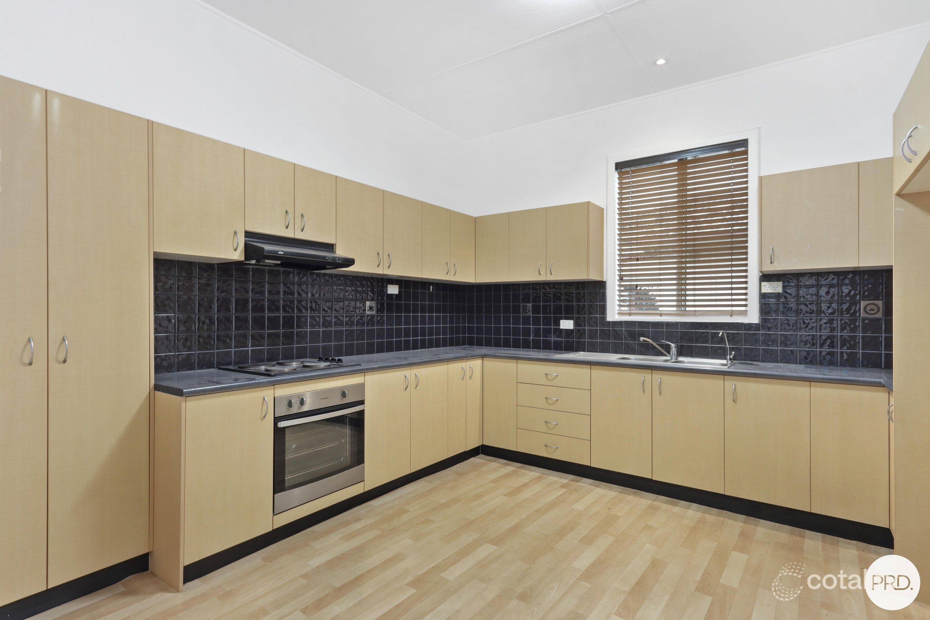92 Gungah Bay Rd, Oatley, NSW 2223
