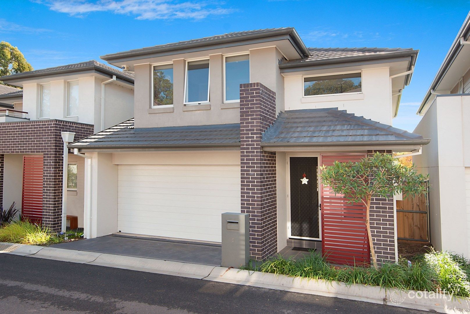 5 Kimber Cres, Norwest, NSW 2153