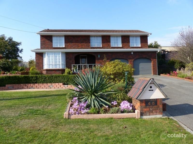 45 Westbury Pl, Deloraine, TAS 7304