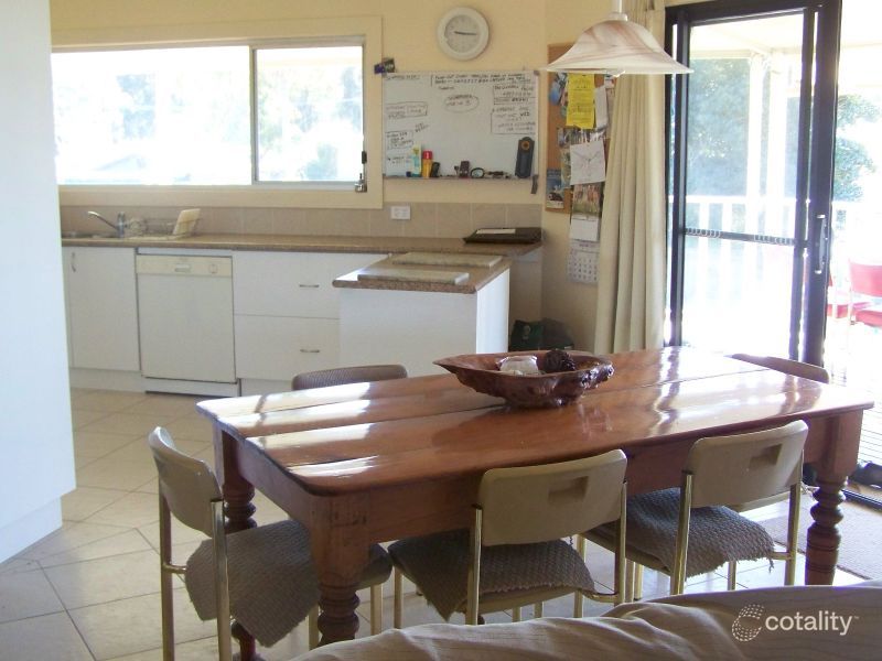 53 Cunningham St, Pindimar, NSW 2324