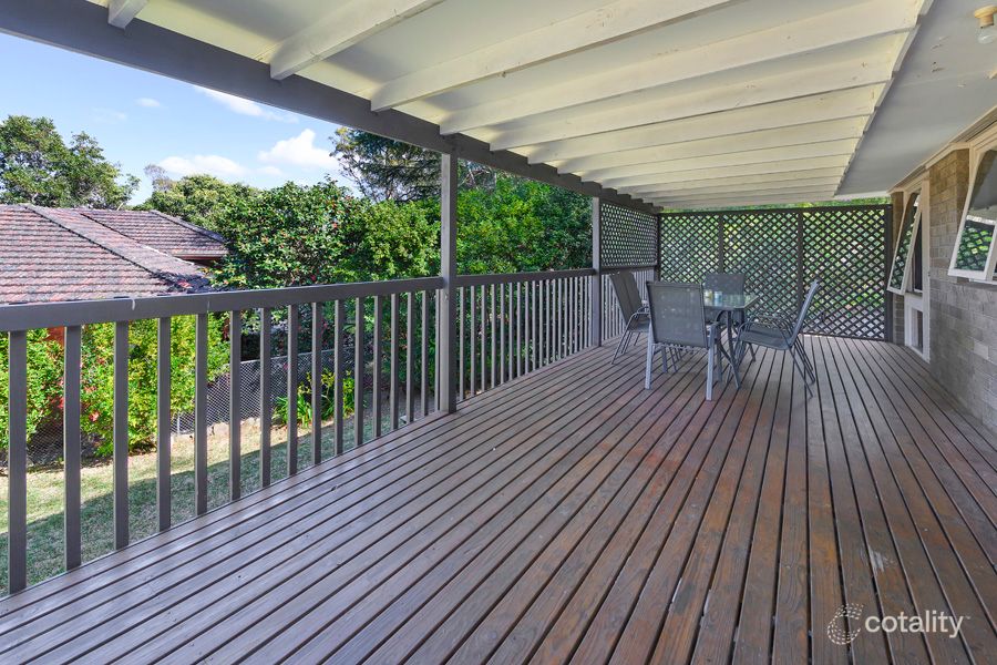 35 Mckay Rd, Hornsby Heights, NSW 2077