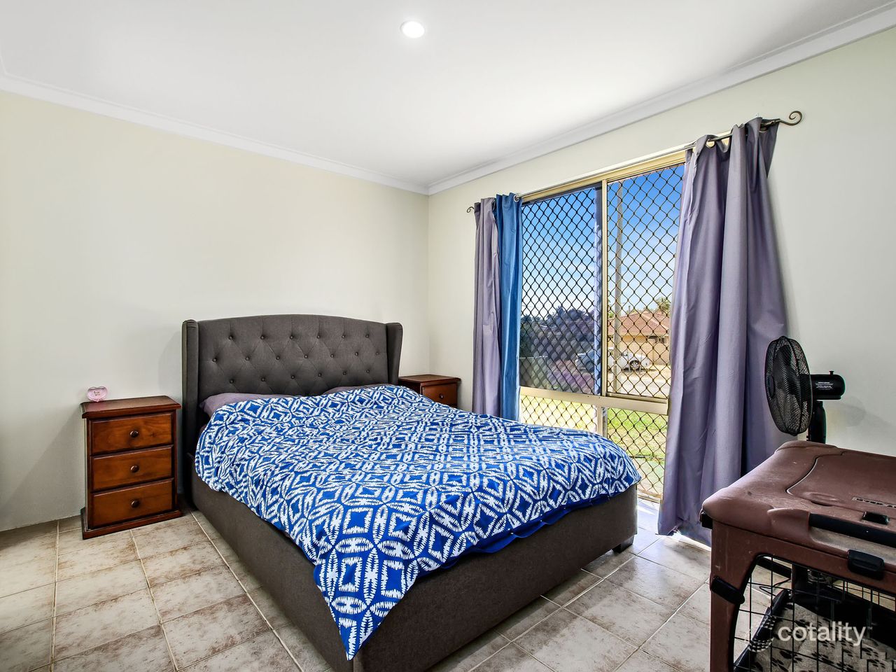 34 Berkshire Dr, Beldon, WA 6027