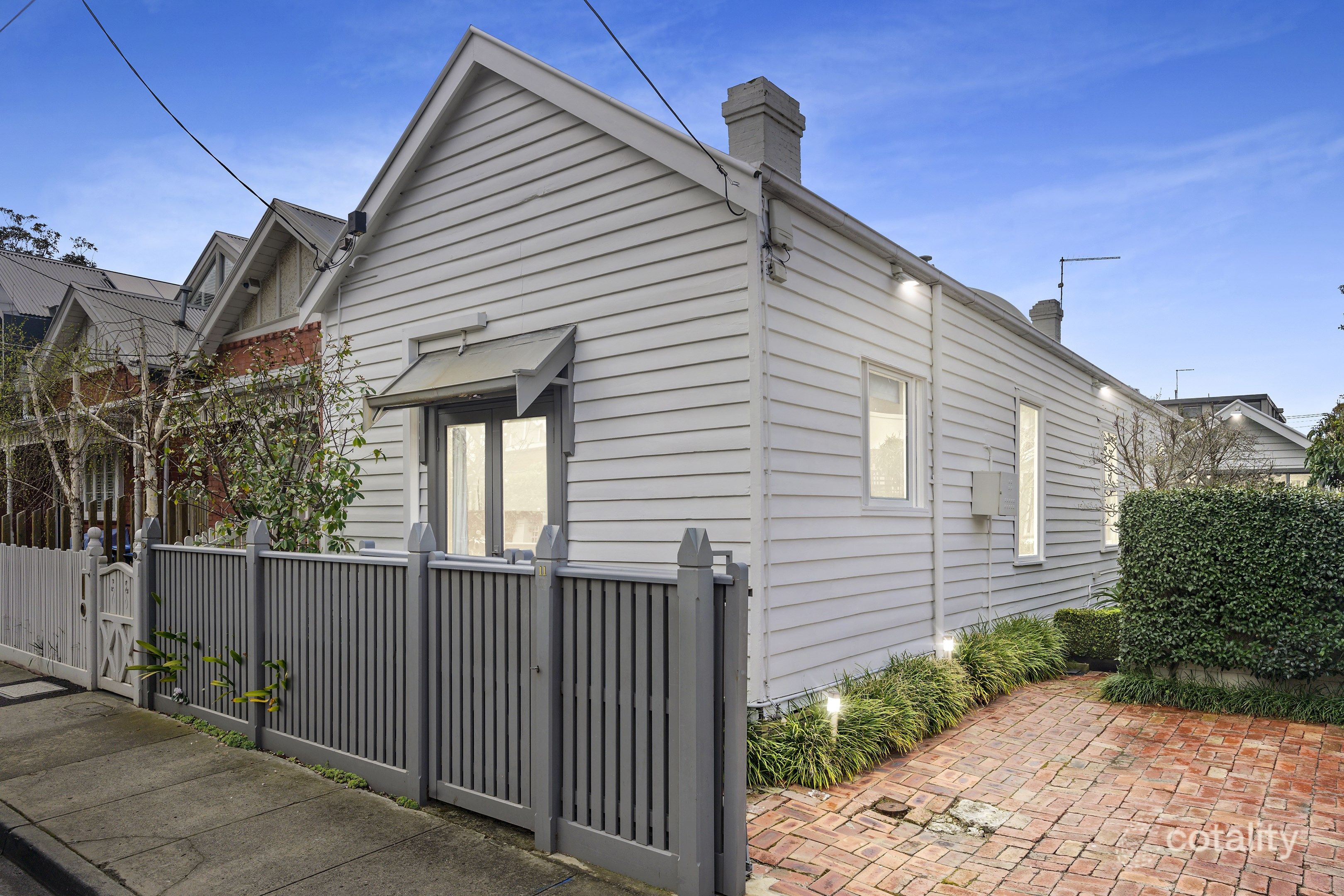 11 Lang St, South Yarra, VIC 3141