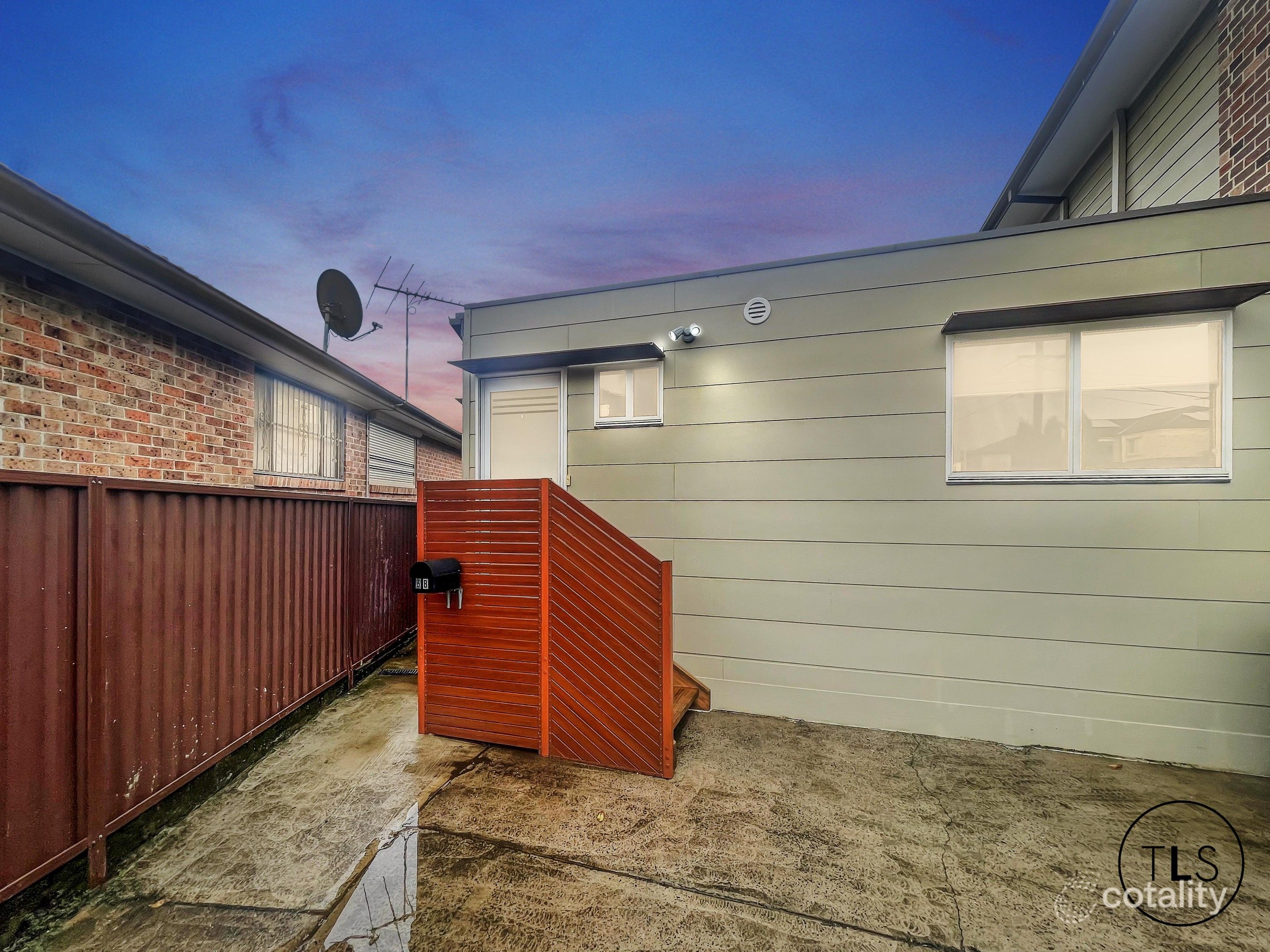 6 Tumut Cl, Bankstown, NSW 2200