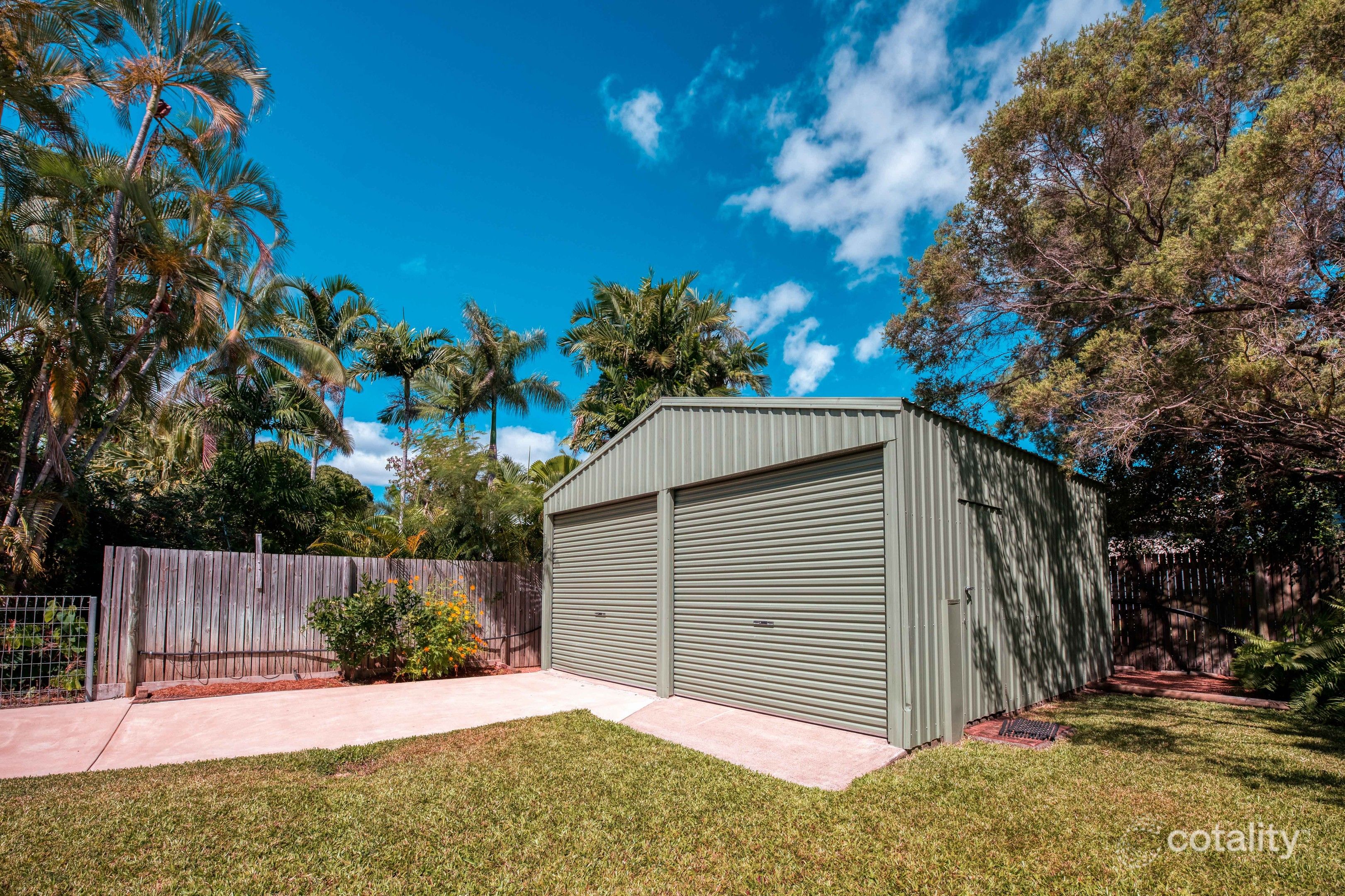 59 Queens Rd, Hermit Park, QLD 4812