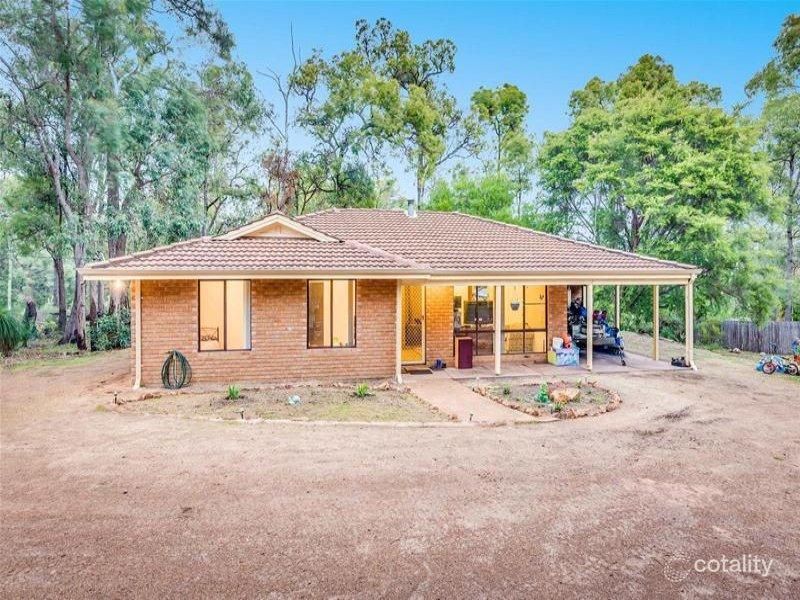 847 Brookton Hwy, Roleystone, WA 6111