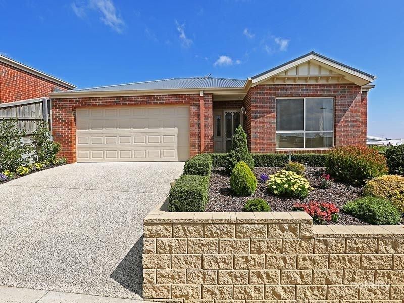4 Clydesdale Way, Highton, VIC 3216