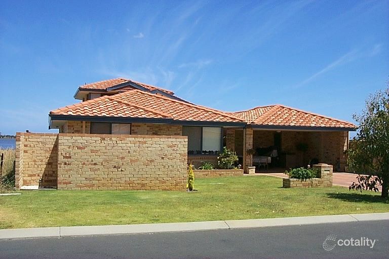 33 Willis Cove, Pelican Point, WA 6230